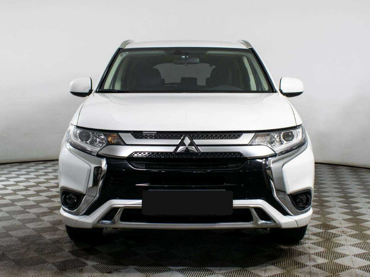 Mitsubishi Outlander, 2022 Фото №2