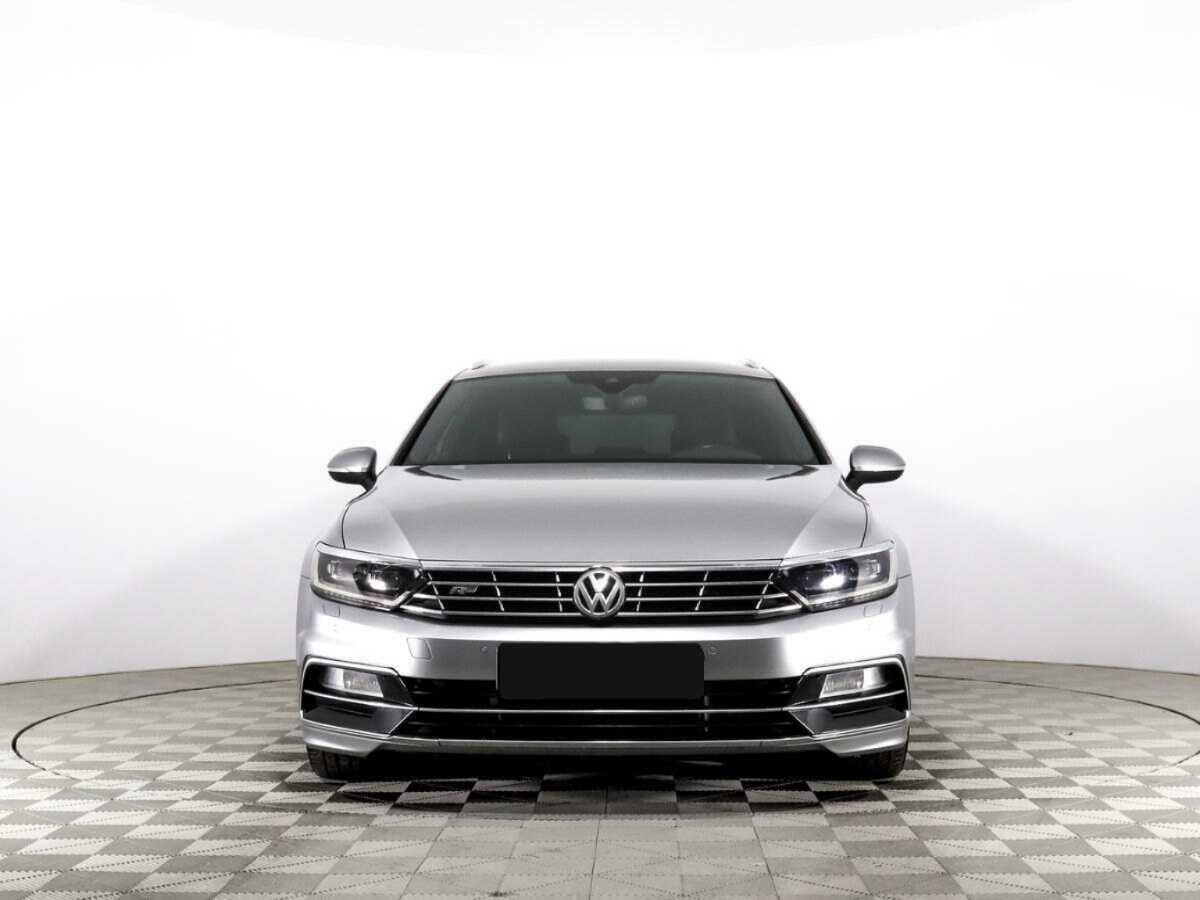 Volkswagen Passat, 2019 Фото №2