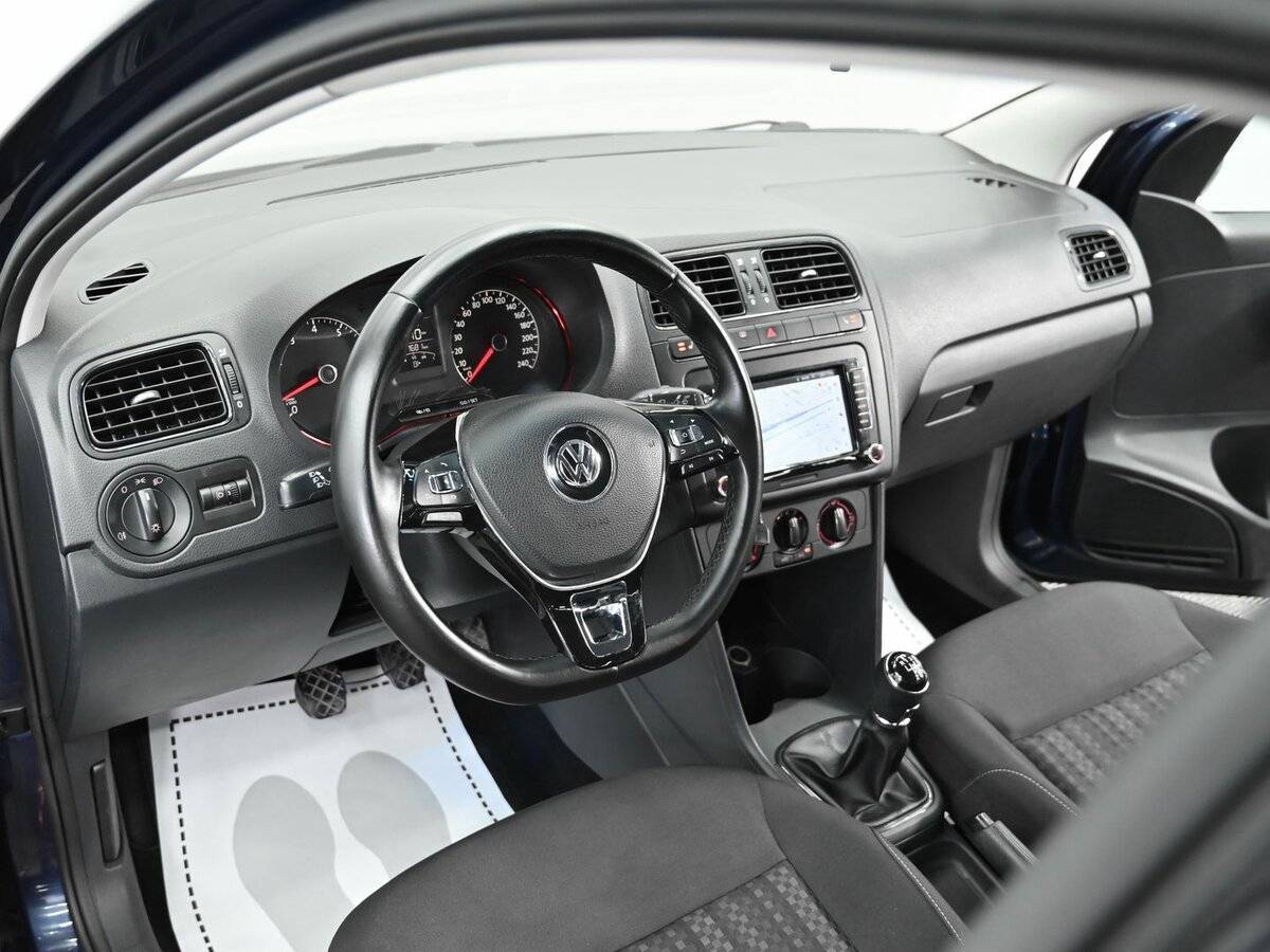 Volkswagen Polo, 2016 Фото №8