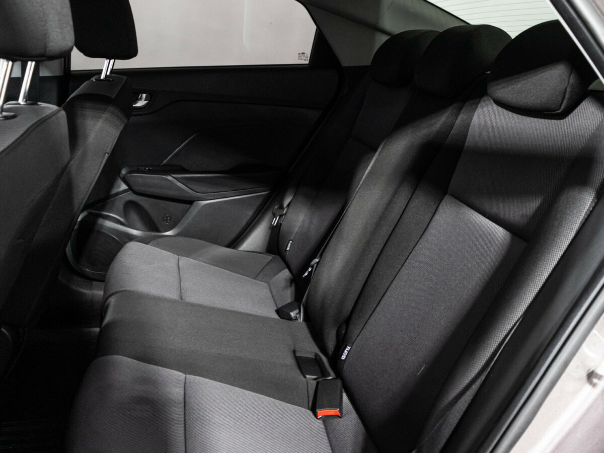 Hyundai Solaris II, 2018 Фото №10