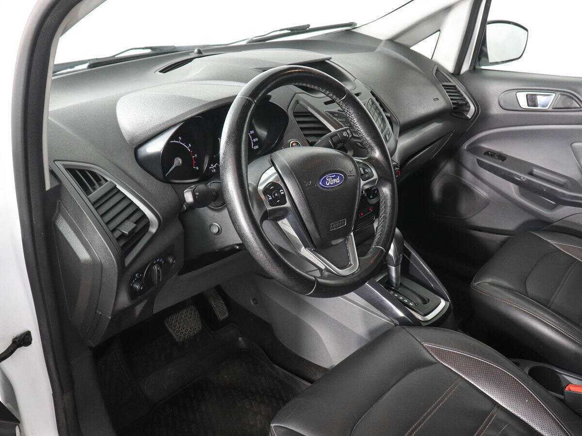 Ford EcoSport, 2015 Фото №9