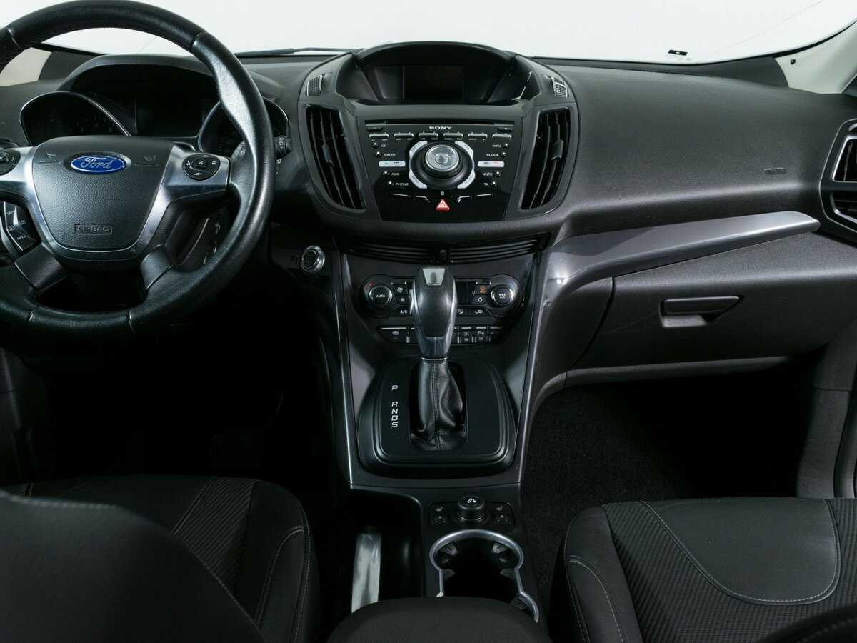 Ford Kuga, 2016 Фото №7