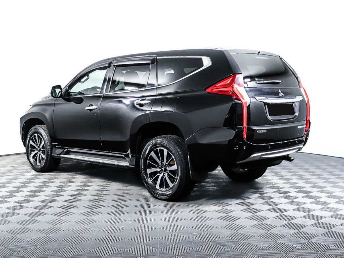 Mitsubishi Pajero Sport, 2018 Фото №7