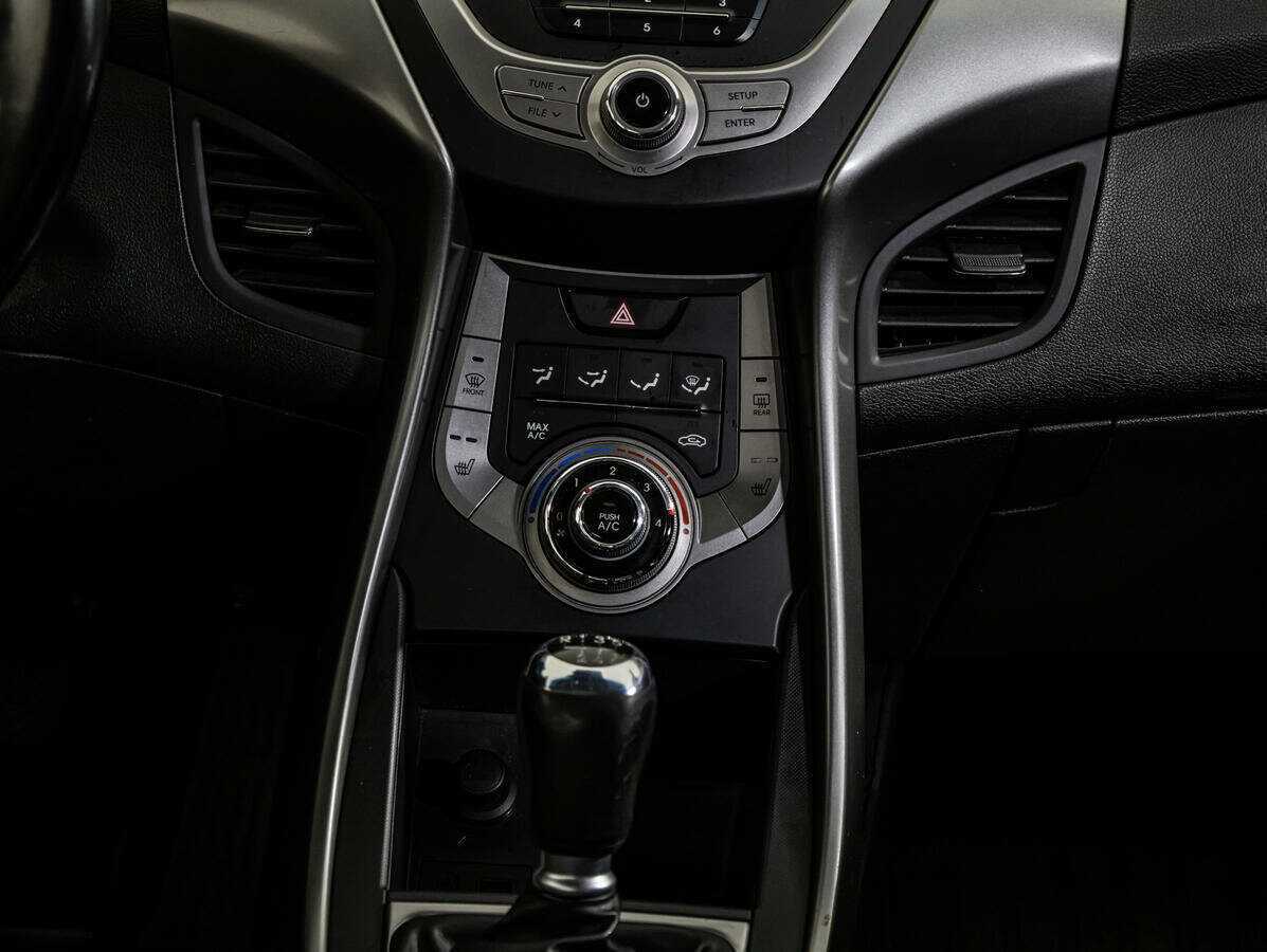 Hyundai Elantra, 2013 Фото №14