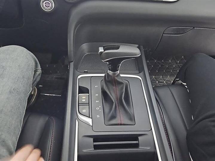 FAW Bestune T55, 2021 Фото №10