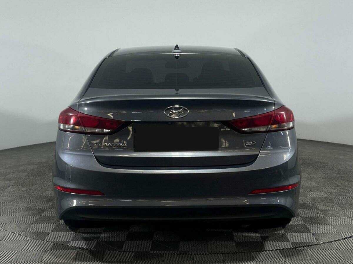 Hyundai Elantra, 2018 Фото №6