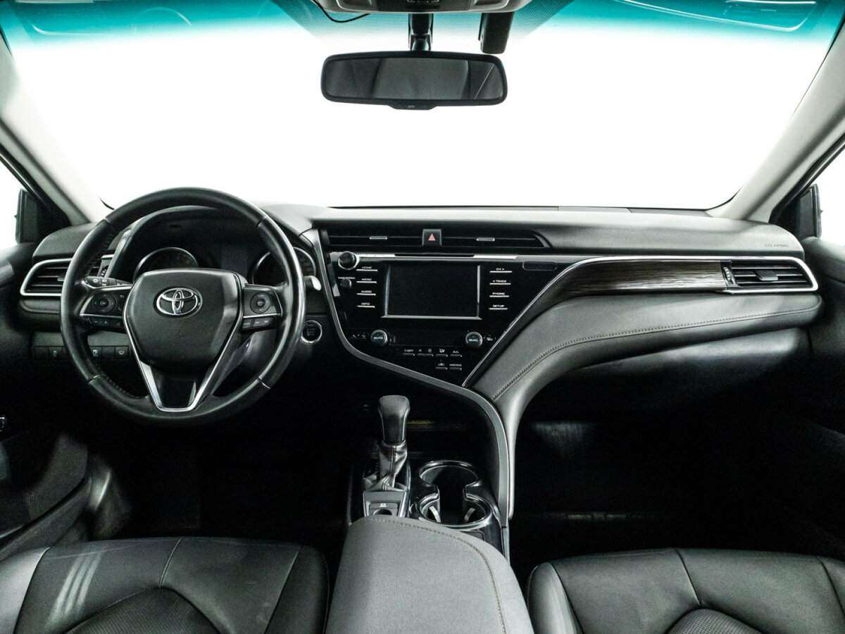 Toyota Camry, 2020 Фото №13