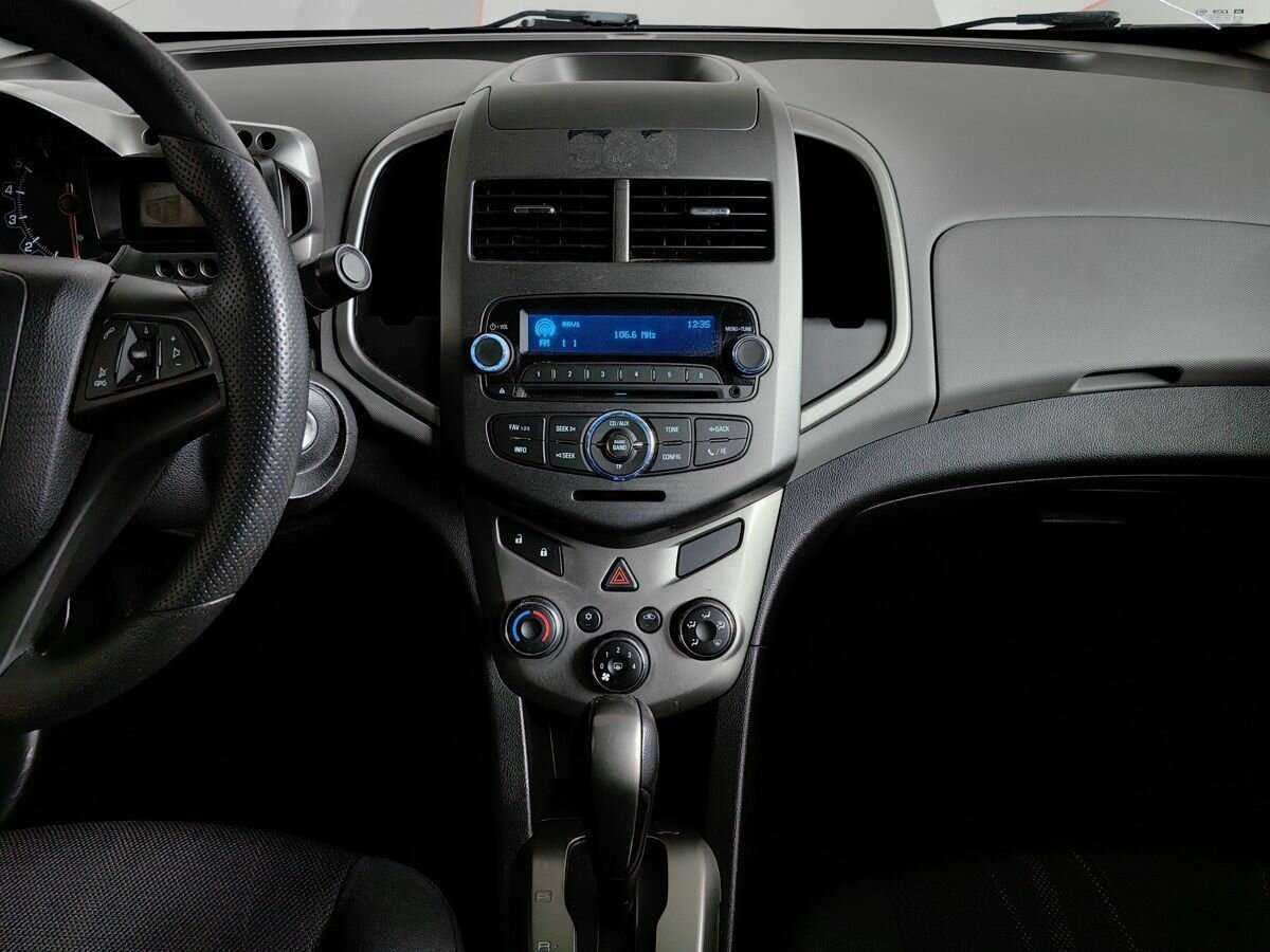 Chevrolet Aveo, 2012 Фото №9