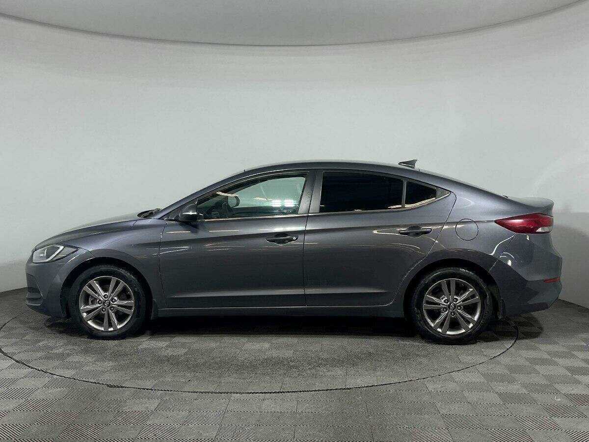 Hyundai Elantra, 2018 Фото №8