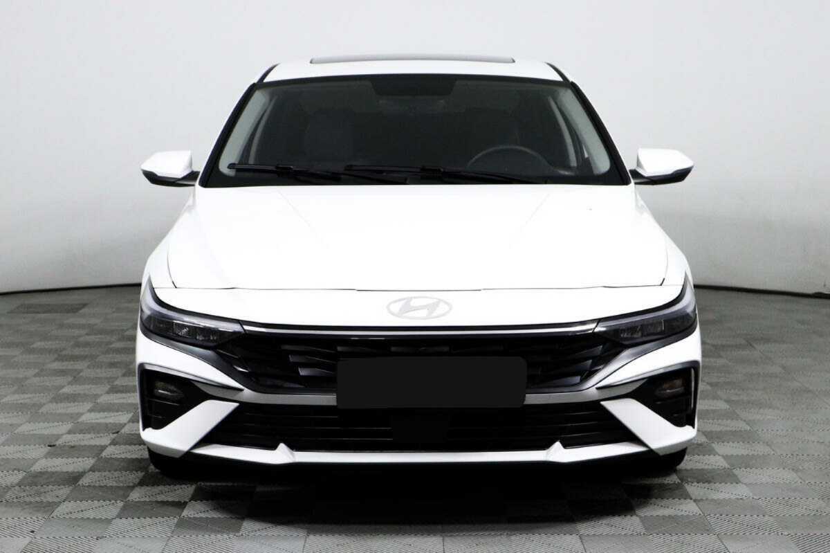 Hyundai Elantra, 2023 Фото №2