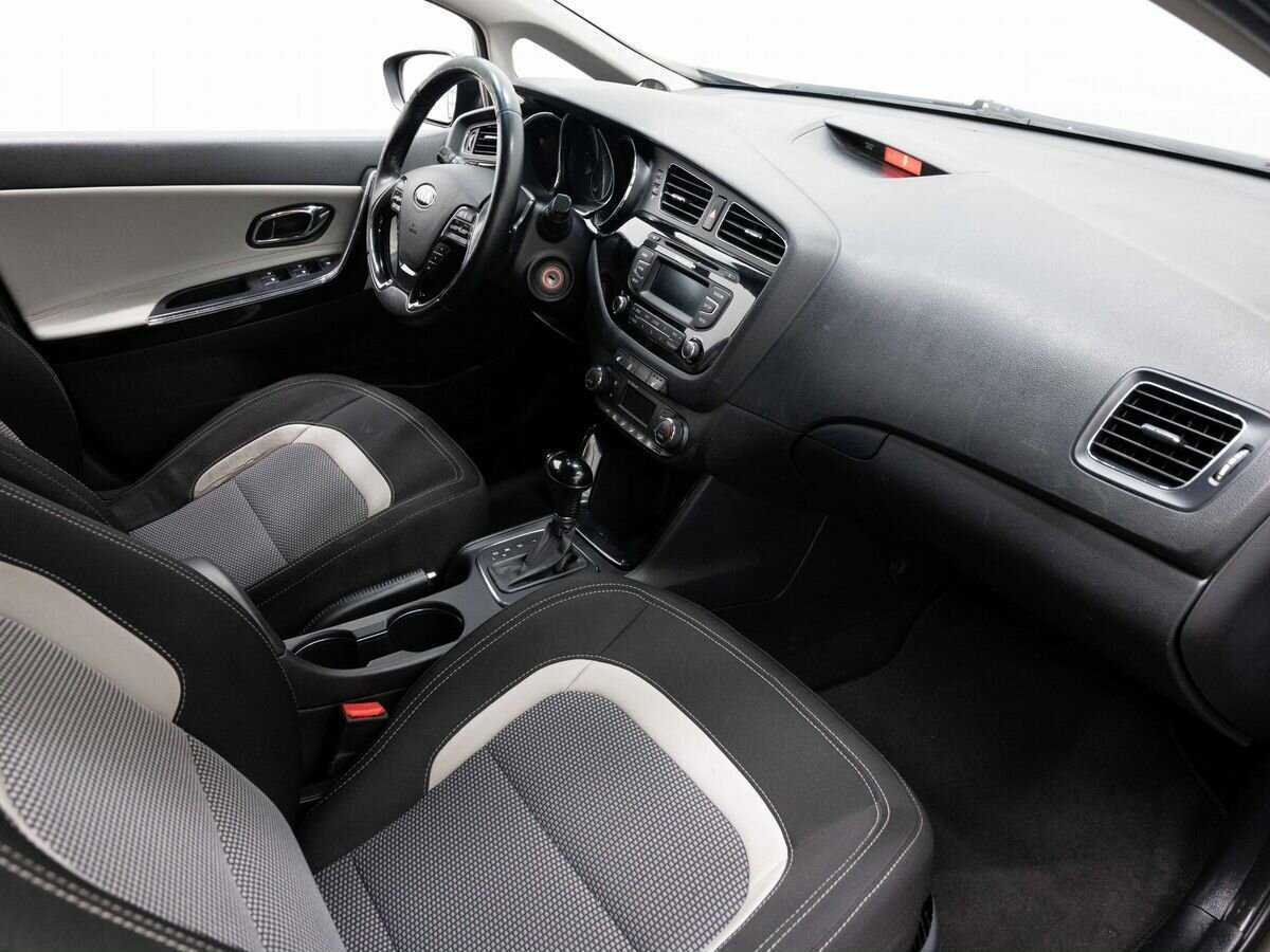 Kia Ceed, 2013 Фото №11