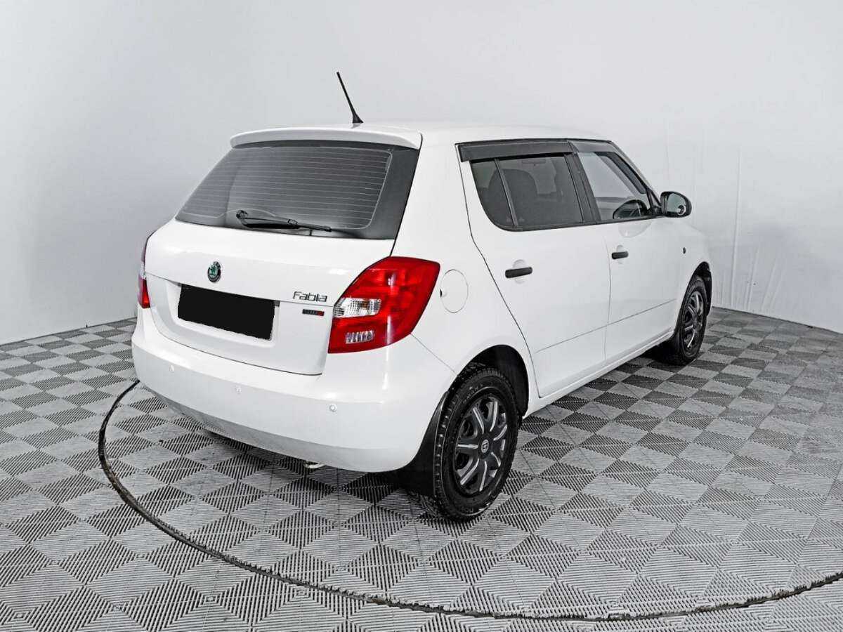 Skoda Fabia, 2012 Фото №5