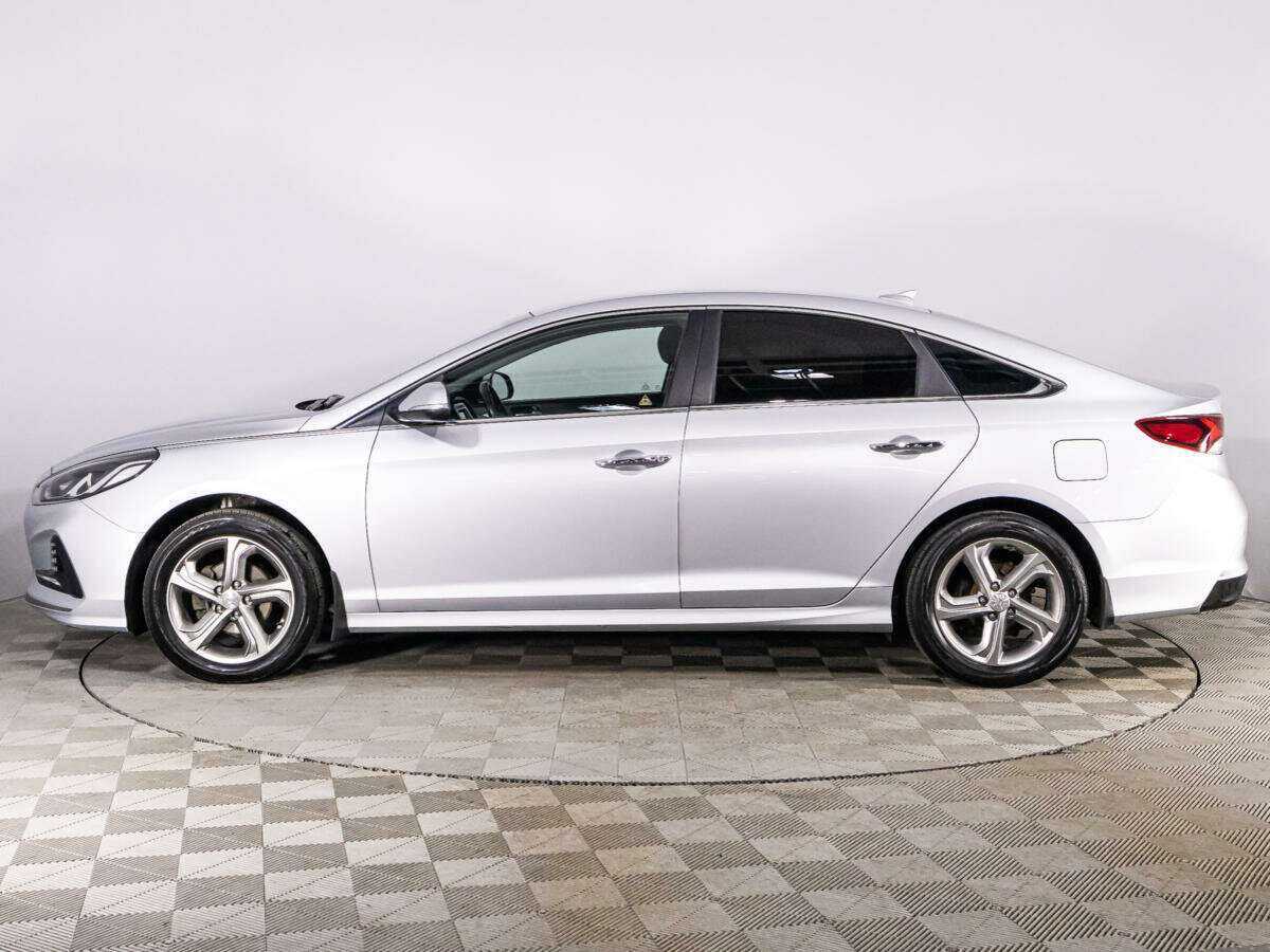 Hyundai Sonata, 2018 Фото №8