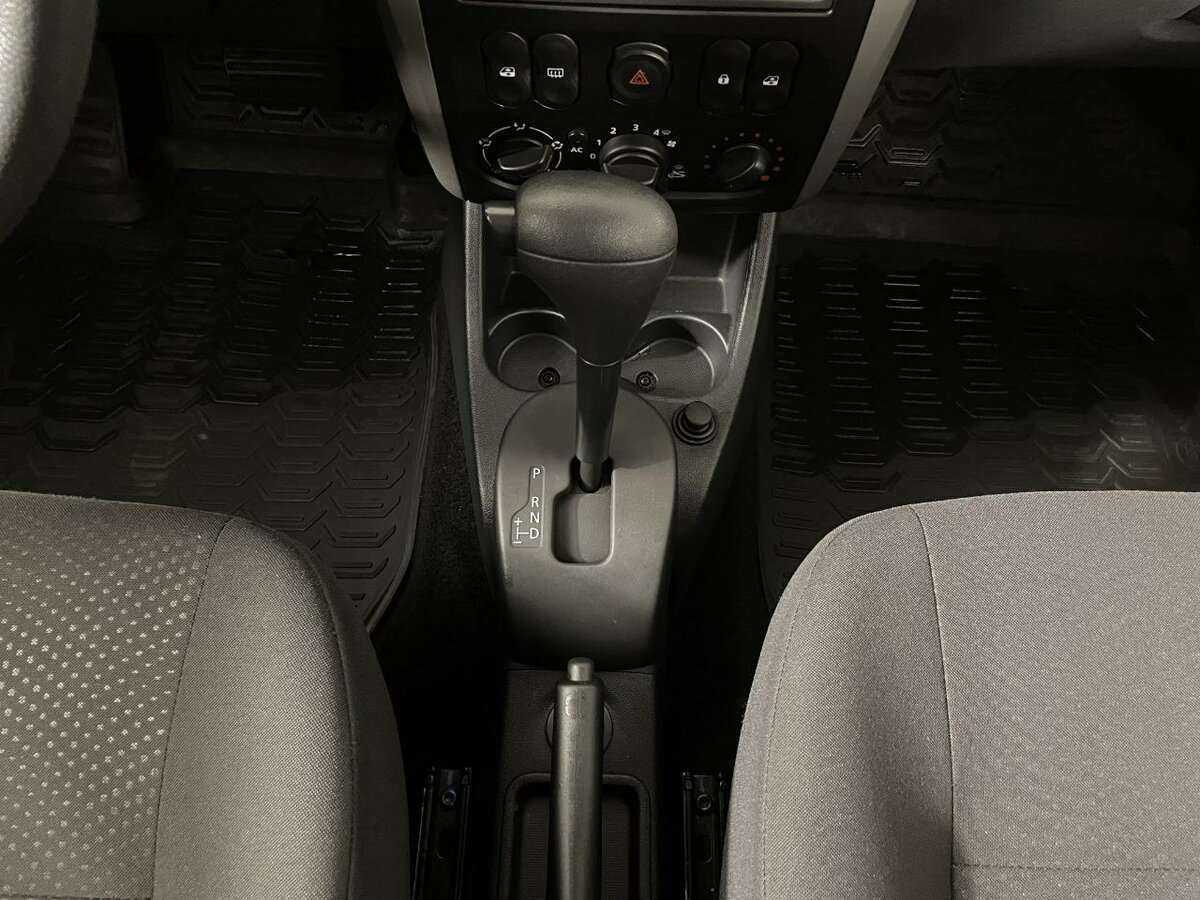 Nissan Almera, 2013 Фото №13