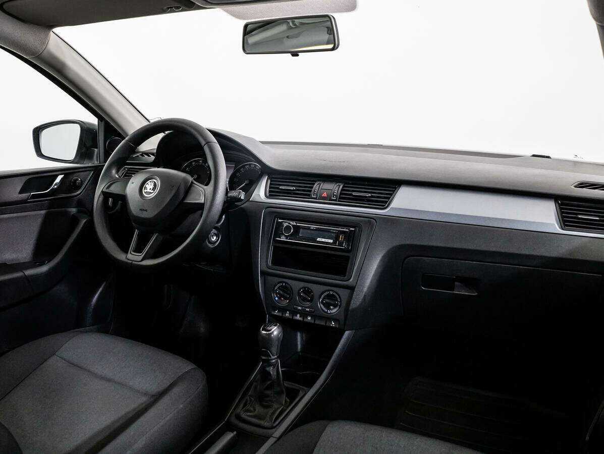 Skoda Rapid, 2017 Фото №7