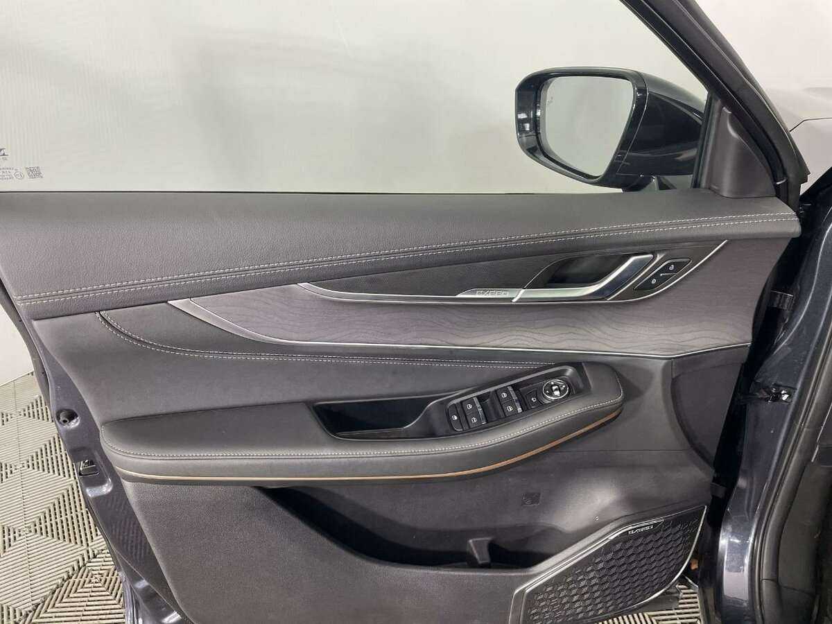 EXEED LX, 2022 Фото №8