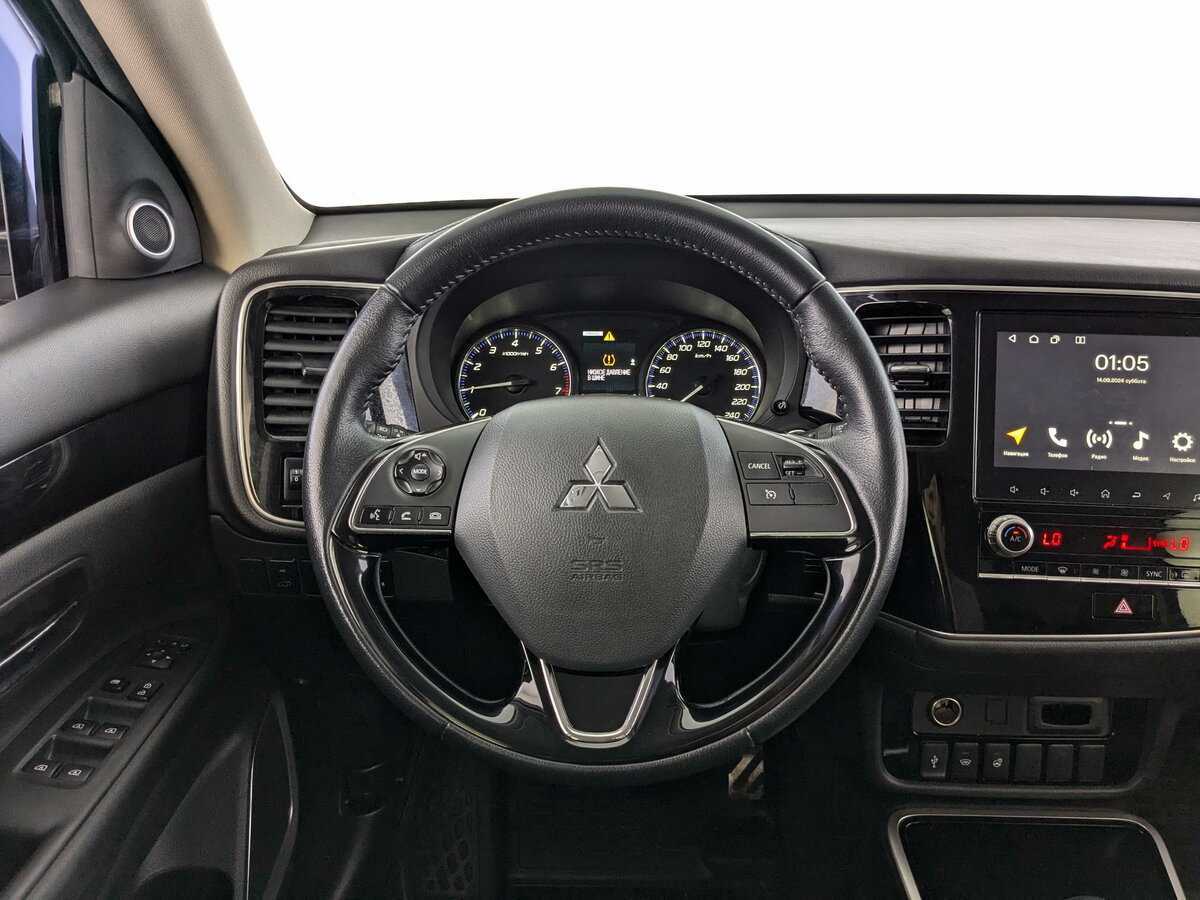 Mitsubishi Outlander, 2022 Фото №18