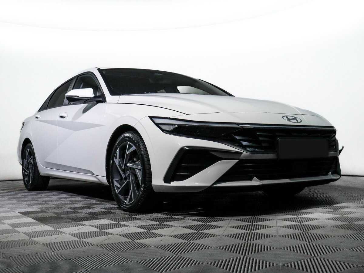 Hyundai Elantra, 2023 Фото №19