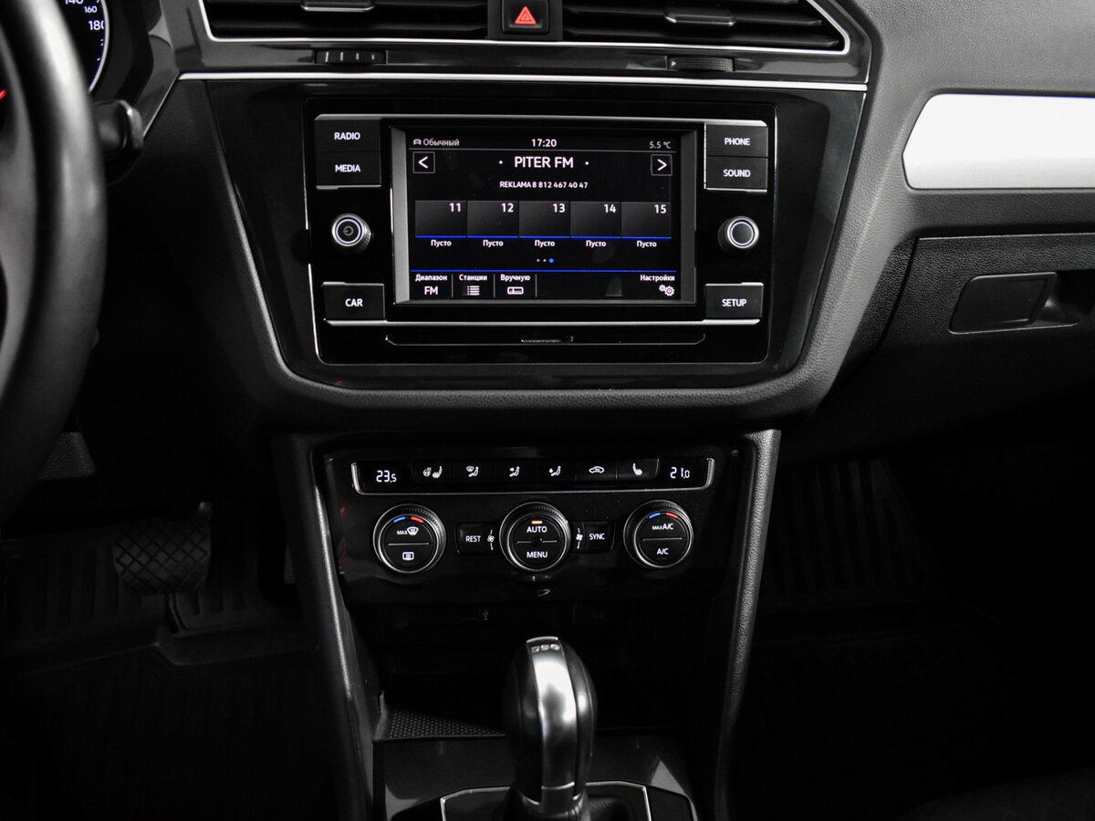 Volkswagen Tiguan II, 2018 Фото №17