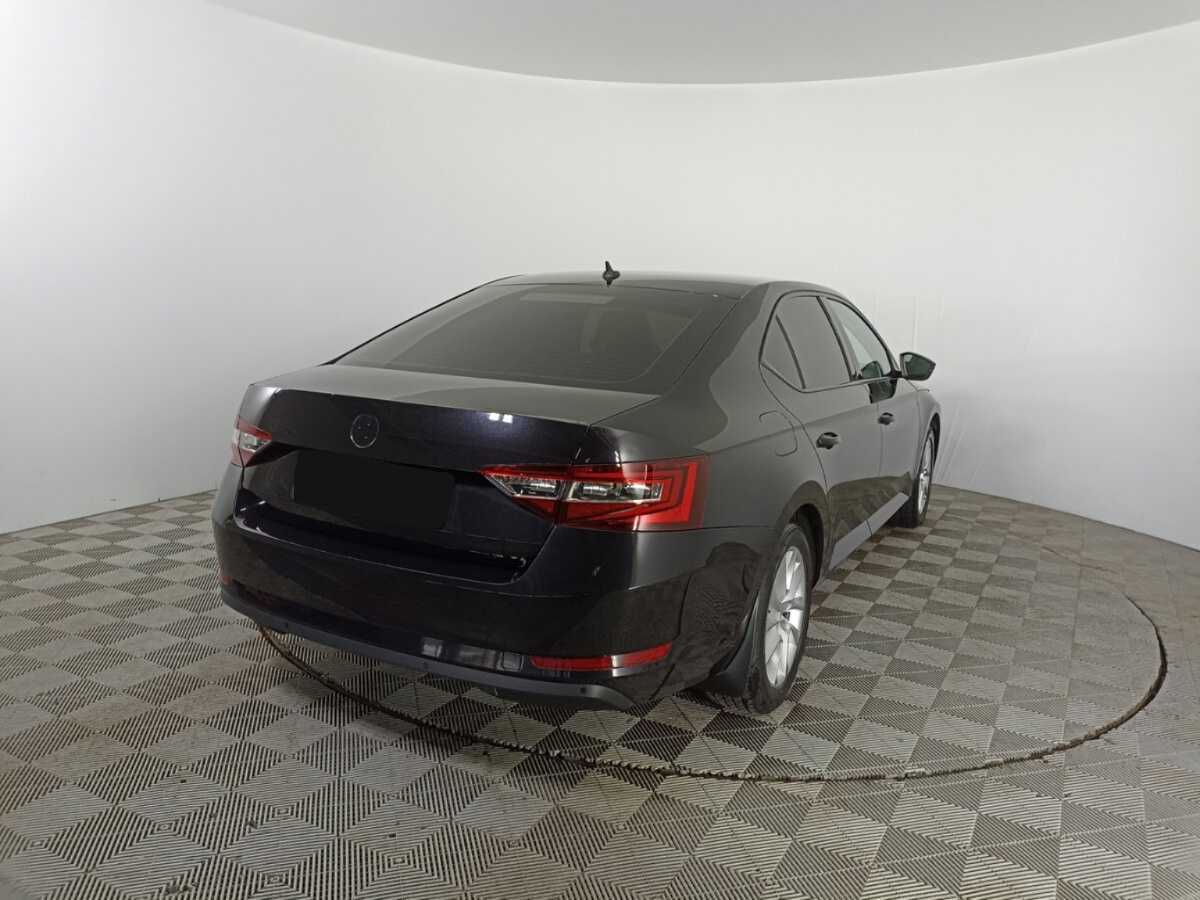 Skoda Superb, 2018 Фото №5