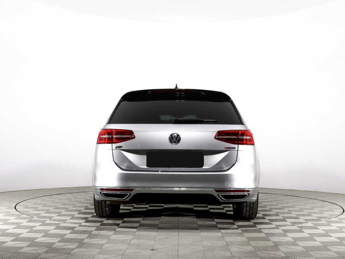 Volkswagen Passat, 2019 Фото №6
