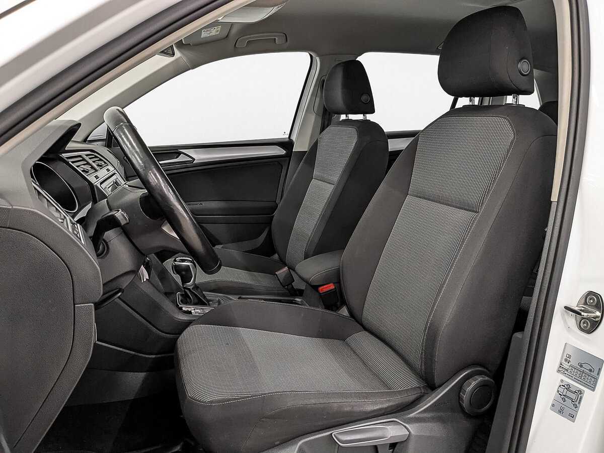 Volkswagen Tiguan, 2021 Фото №18