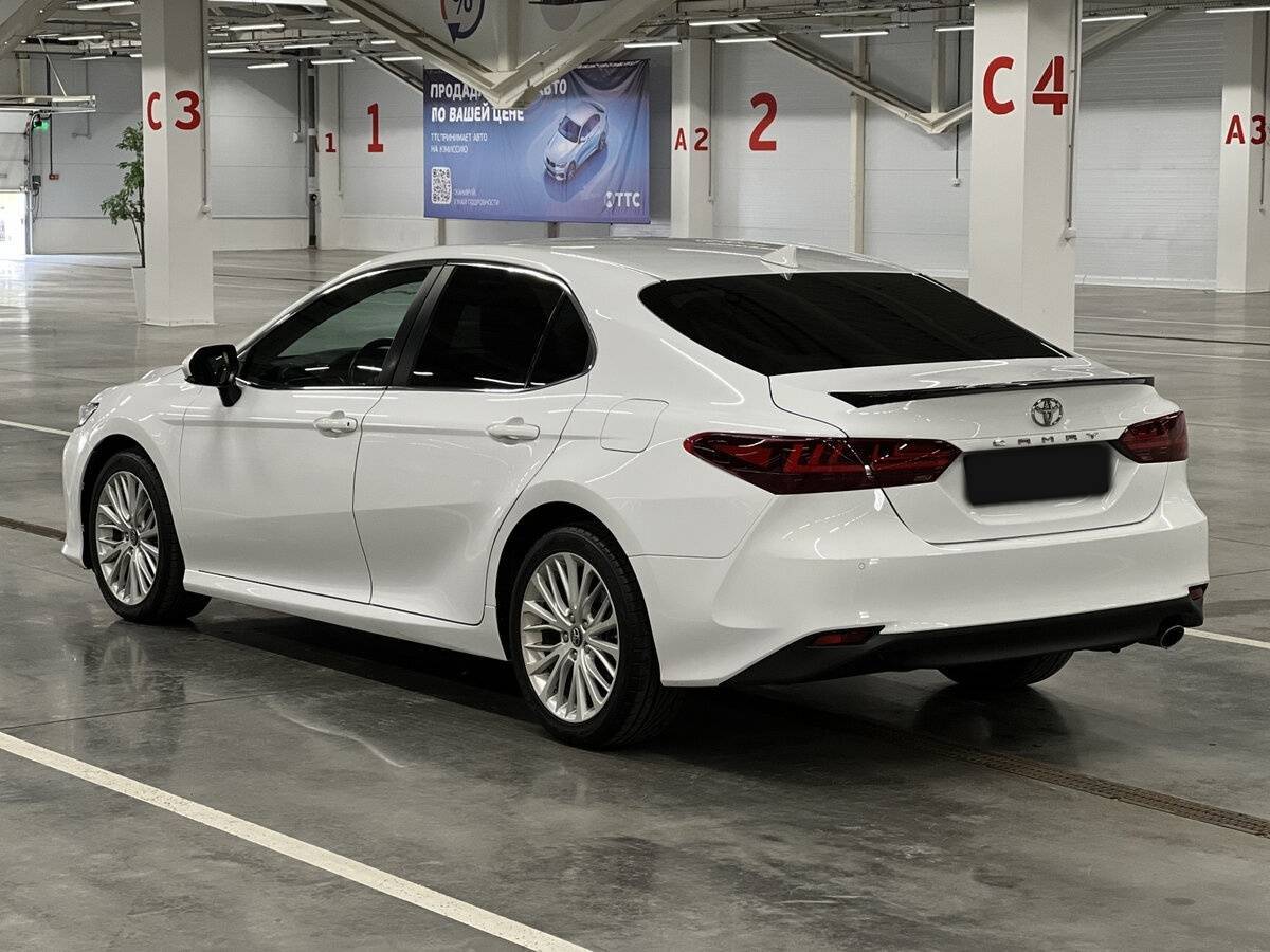 Toyota Camry, 2018 Фото №7