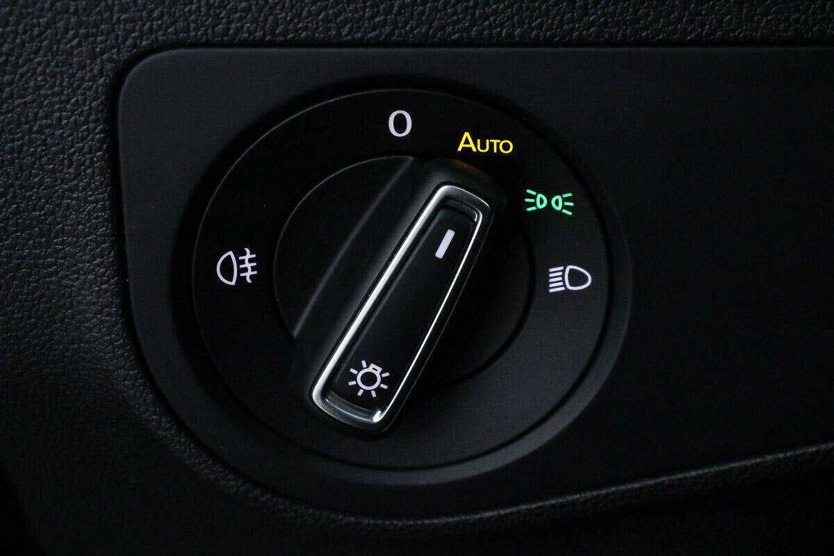 Volkswagen Tiguan, 2021 Фото №13