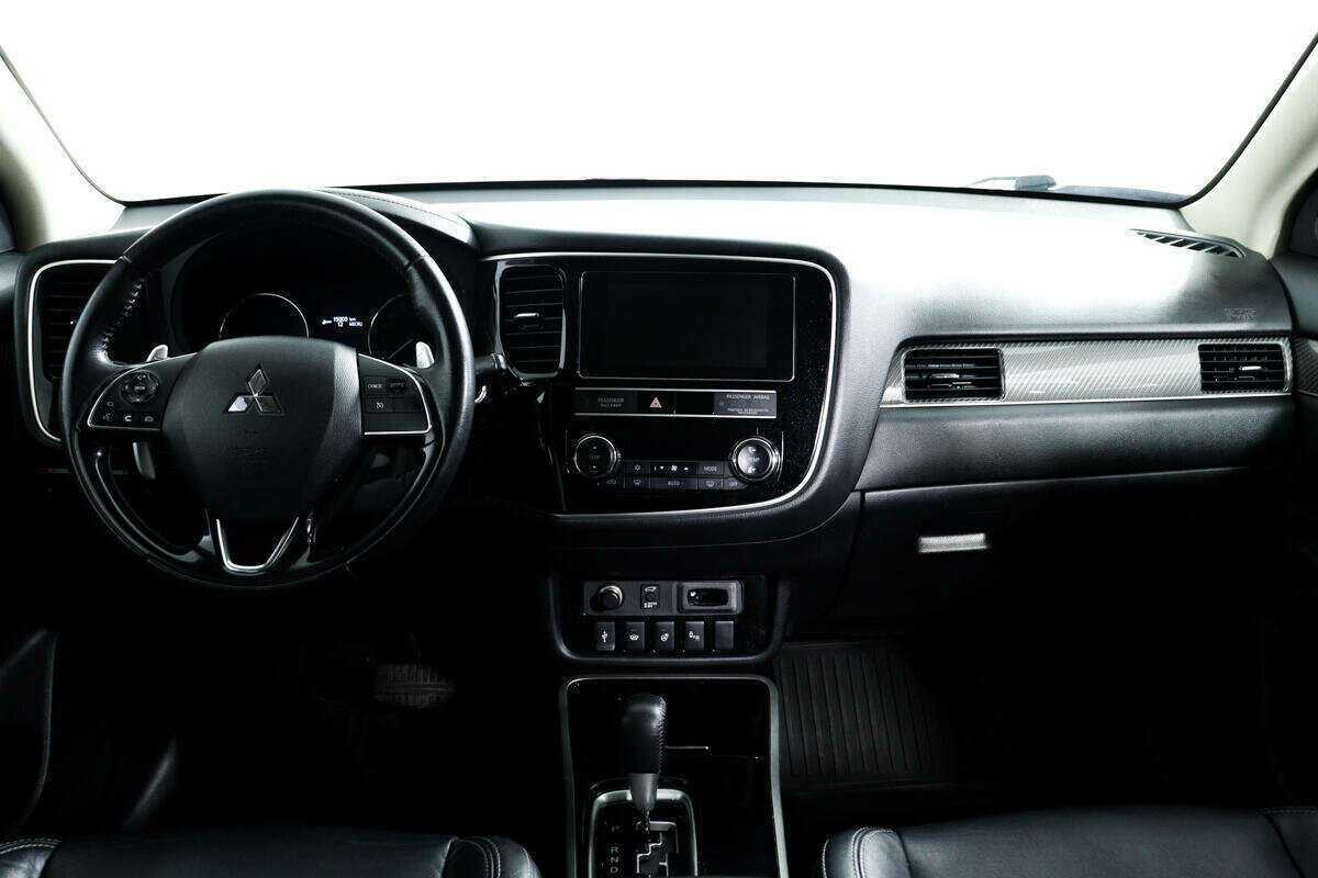 Mitsubishi Outlander, 2019 Фото №11