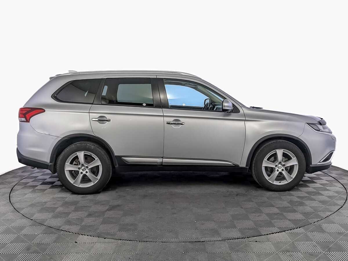 Mitsubishi Outlander, 2017 Фото №4
