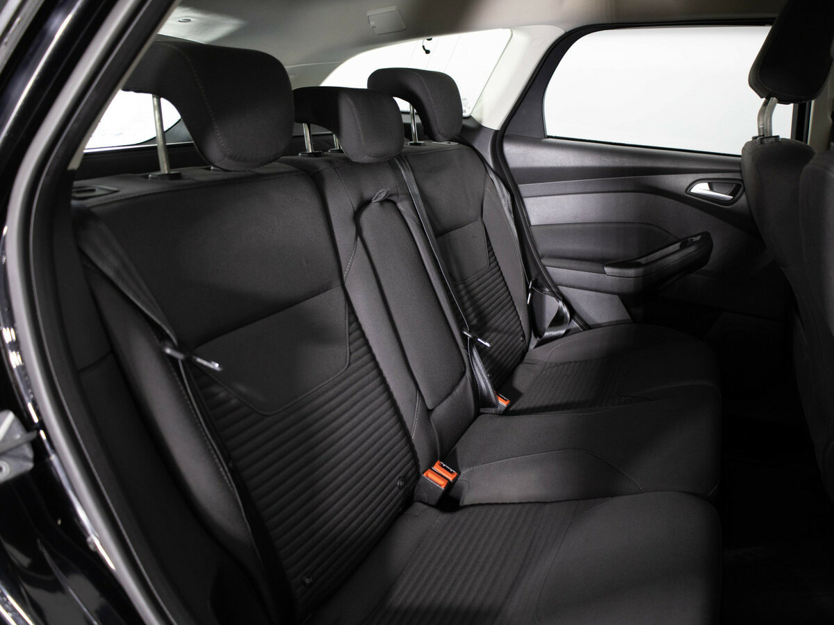 Ford Focus III Рестайлинг, 2016 Фото №10