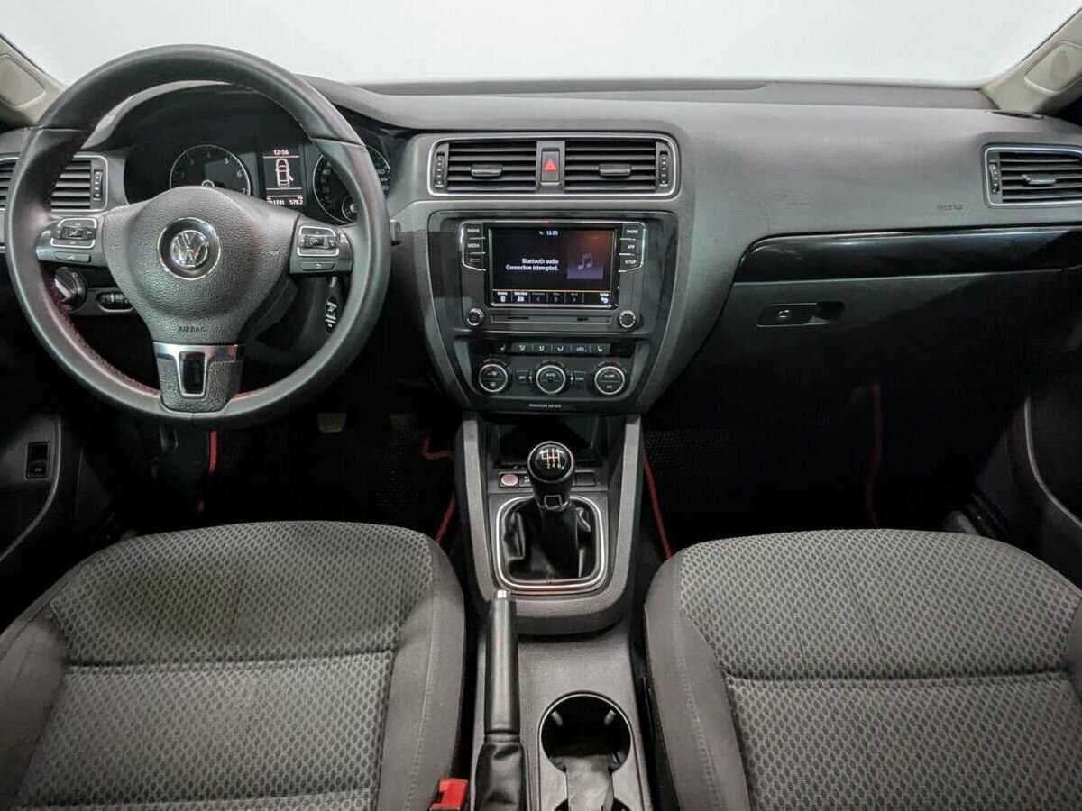 Volkswagen Jetta, 2012 Фото №7