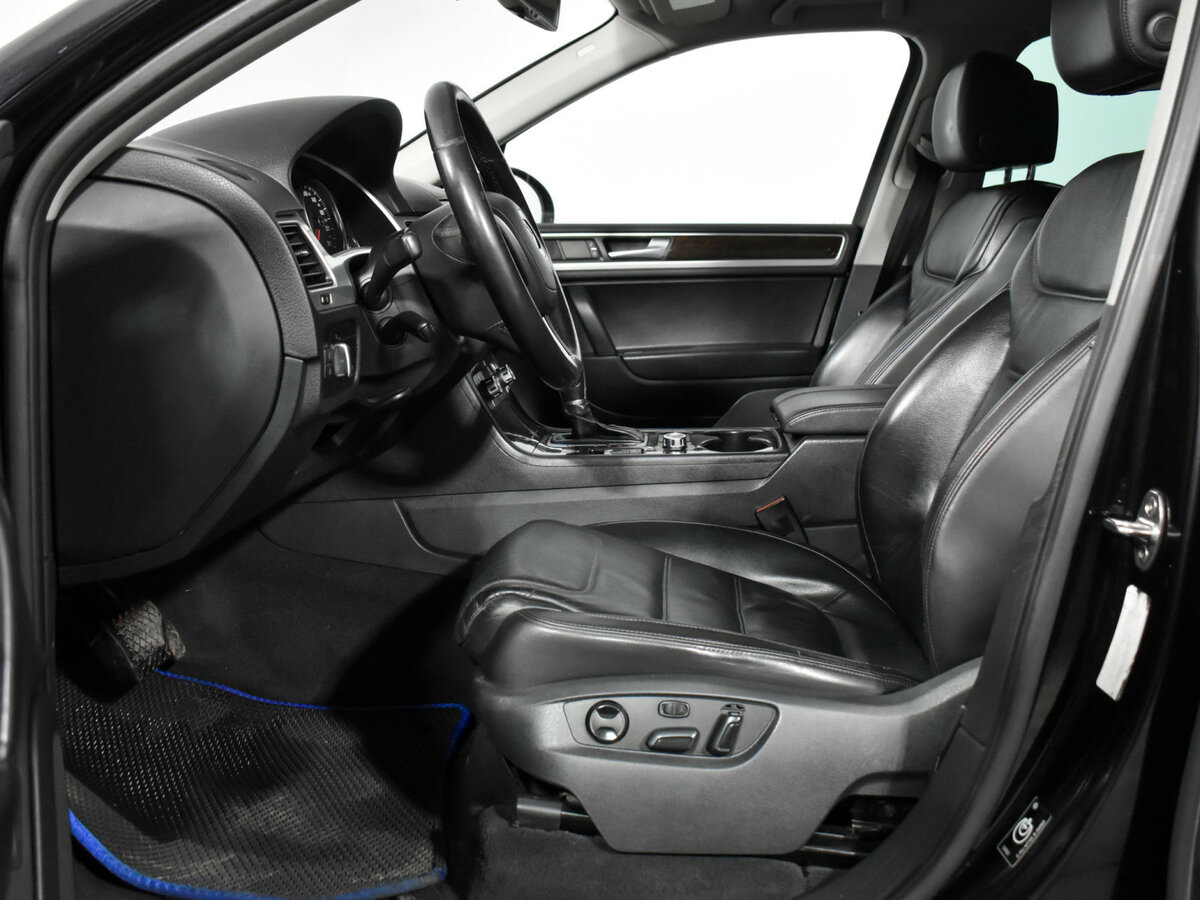 Volkswagen Touareg II, 2014 Фото №9