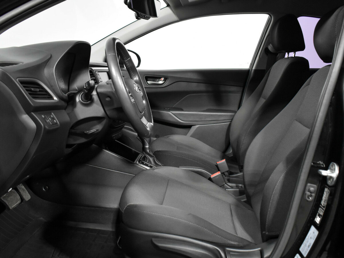 Hyundai Solaris II, 2017 Фото №10