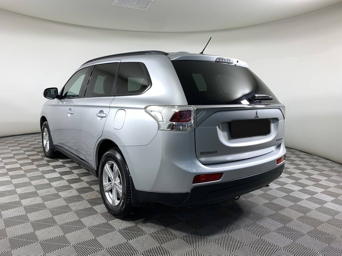 Mitsubishi Outlander, 2013 Фото №7