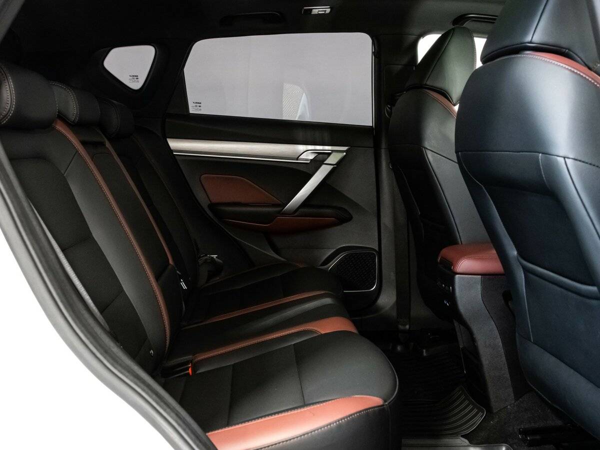 Geely Coolray, 2021 Фото №18