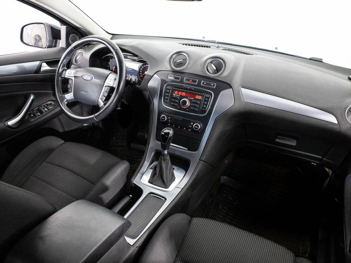 Ford Mondeo IV Рестайлинг, 2014 Фото №11