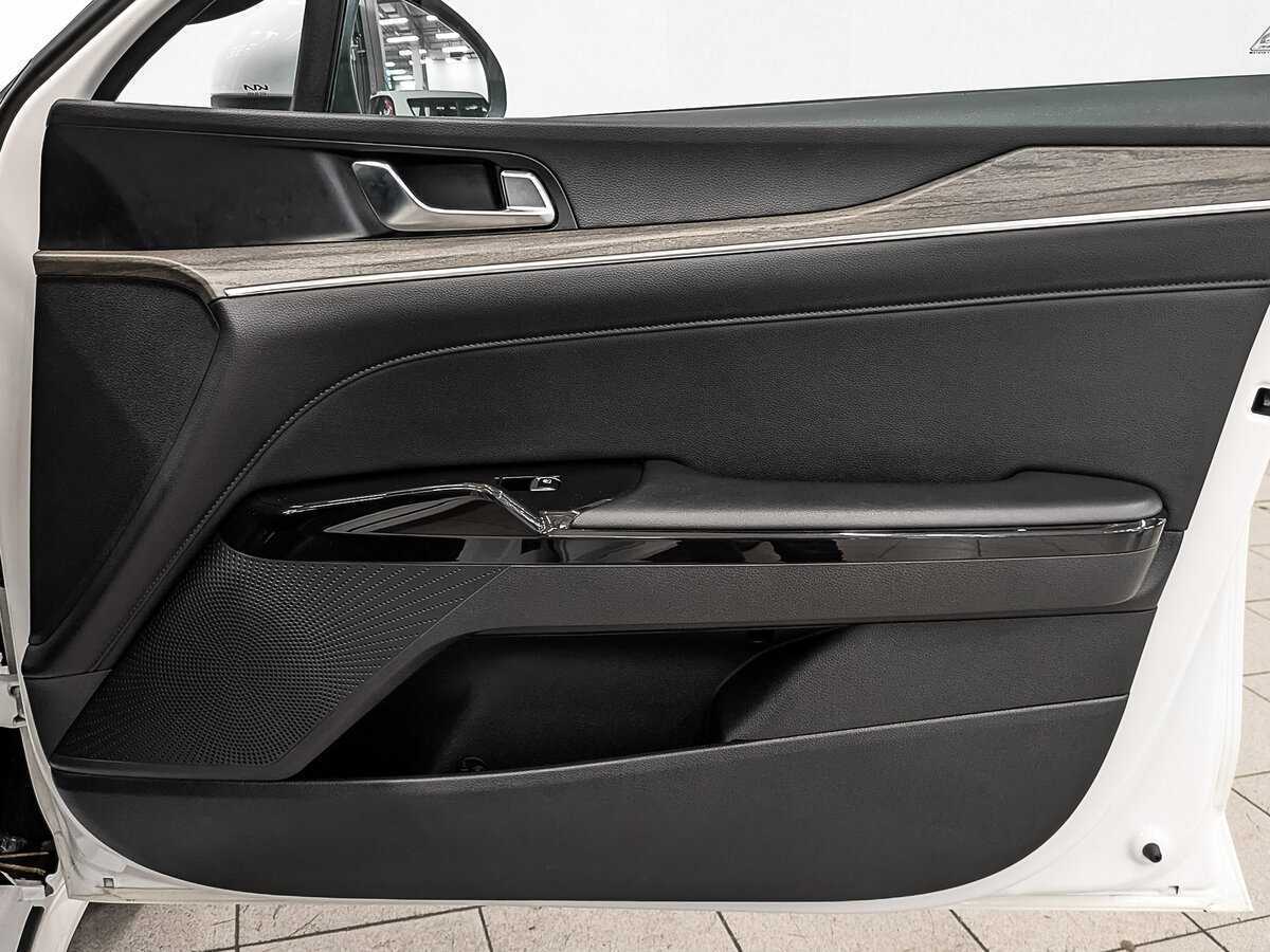 Kia K5, 2022 Фото №23