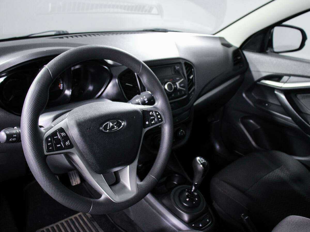 Lada (ВАЗ) Vesta SW, 2019 Фото №11