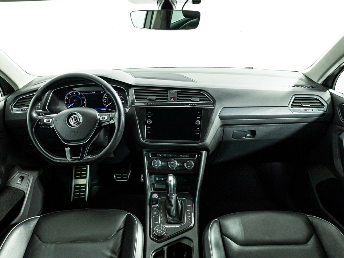 Volkswagen Tiguan II, 2018 Фото №13