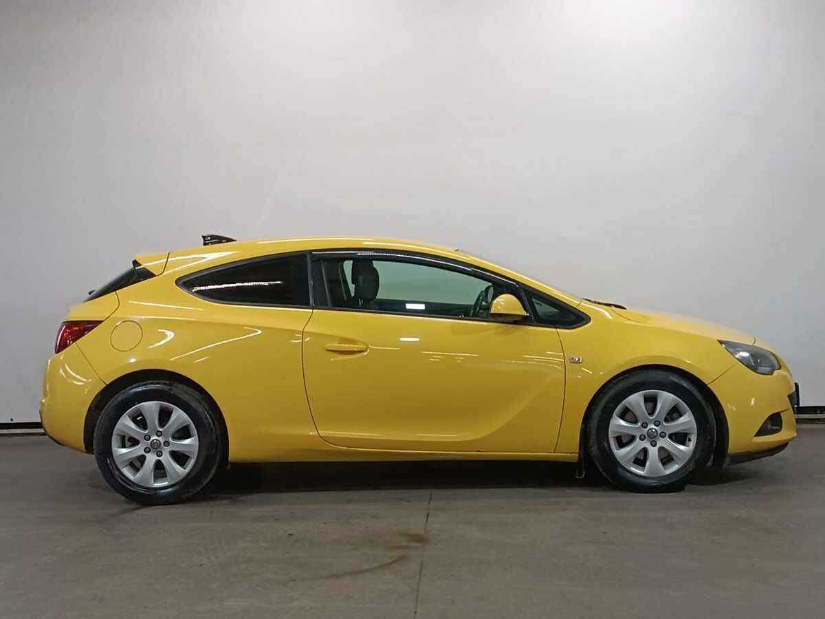 Opel Astra GTC, 2013 Фото №8