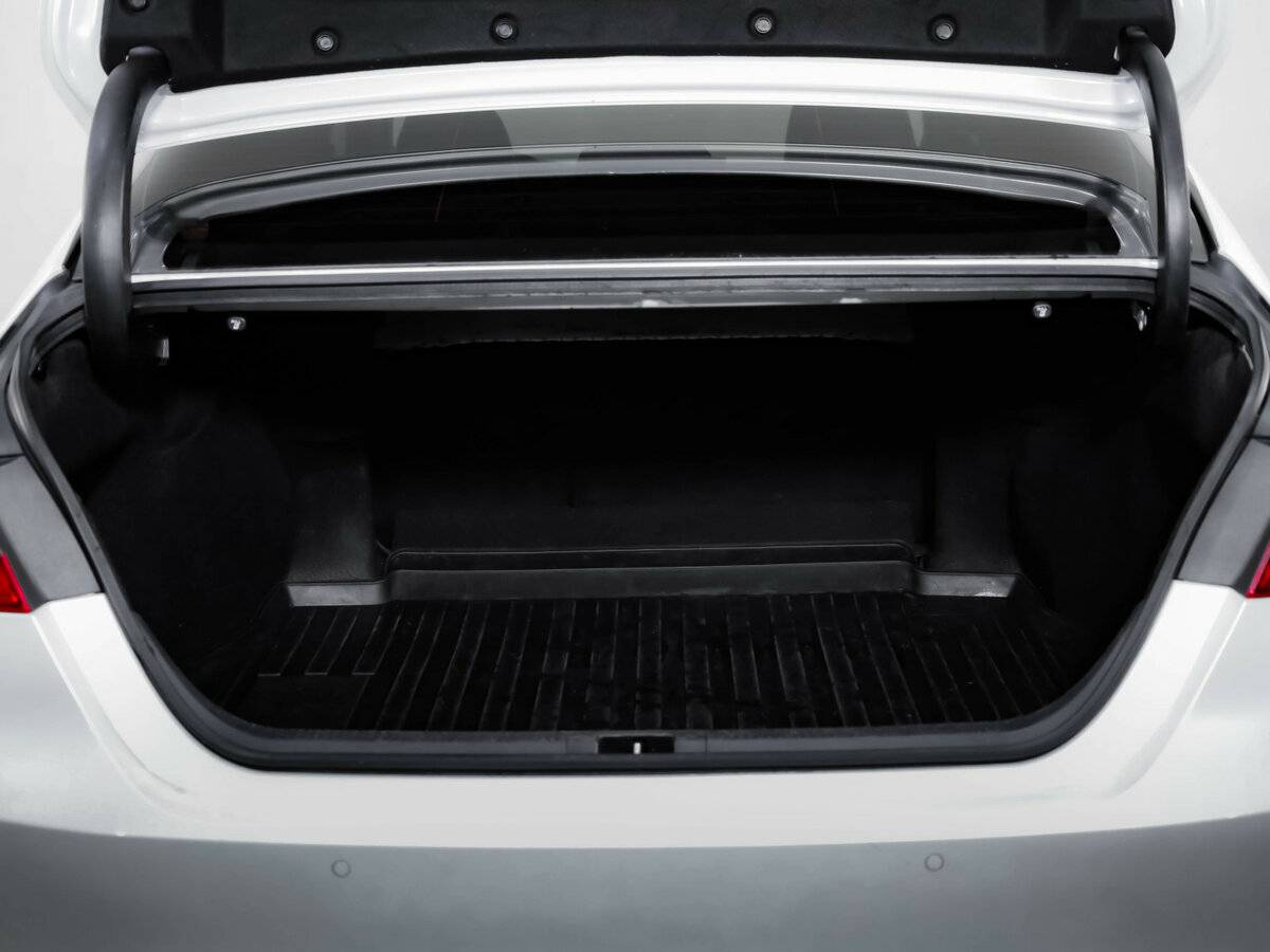 Toyota Camry VIII (XV70) Рестайлинг, 2021 Фото №28