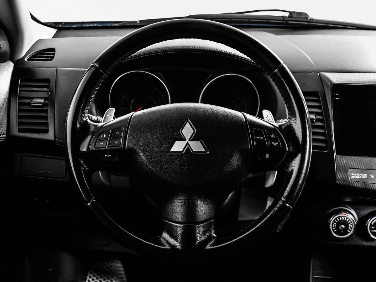 Mitsubishi Outlander, 2012 Фото №11