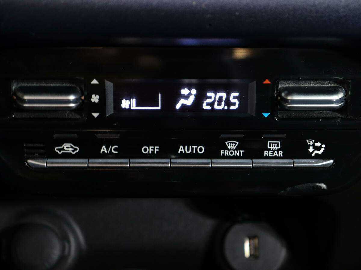 Suzuki Baleno, 2022 Фото №21