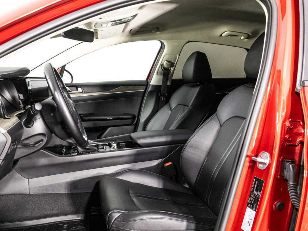 Kia K5, 2022 Фото №21
