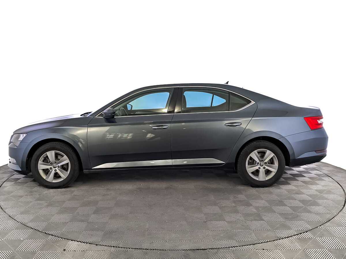 Skoda Superb, 2018 Фото №8