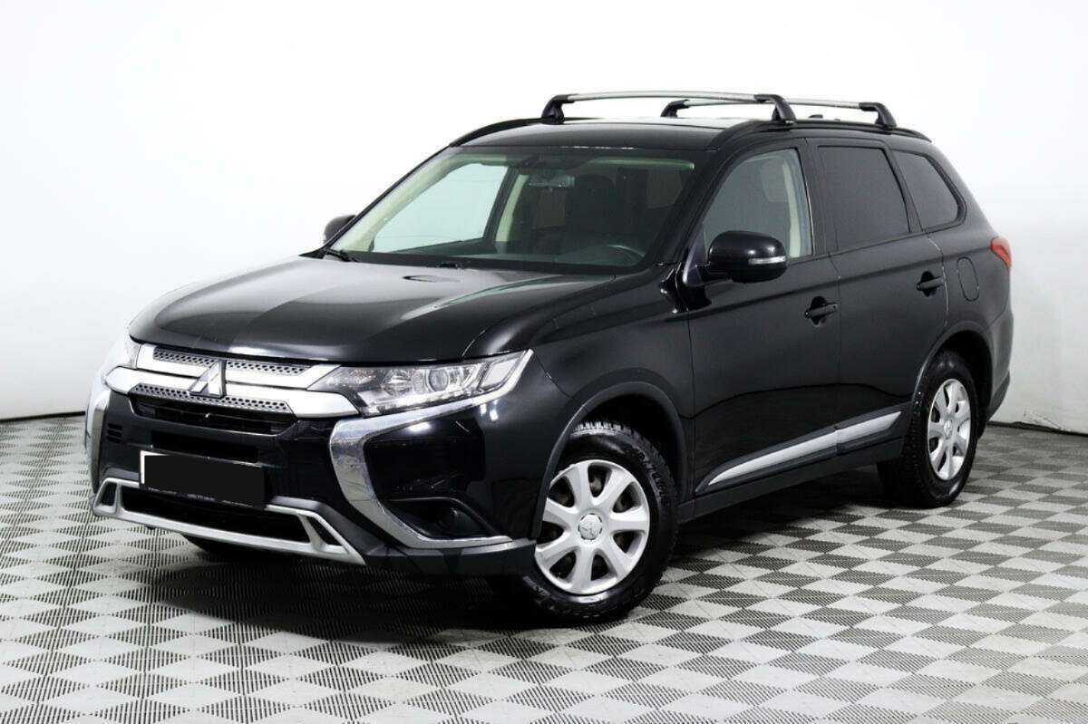 Mitsubishi Outlander, 2018 Фото №1
