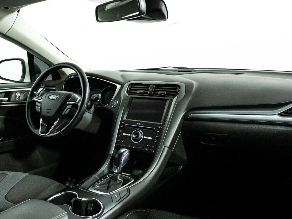 Ford Mondeo, 2019 Фото №8