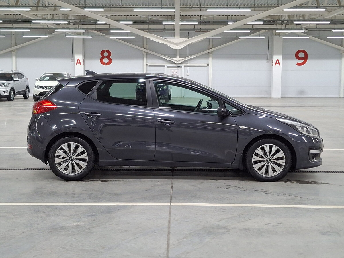 Kia Ceed II Рестайлинг, 2018 Фото №4