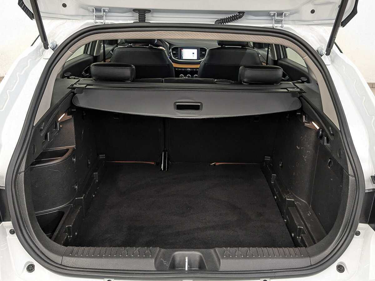 Lada (ВАЗ) Vesta SW Cross, 2024 Фото №10